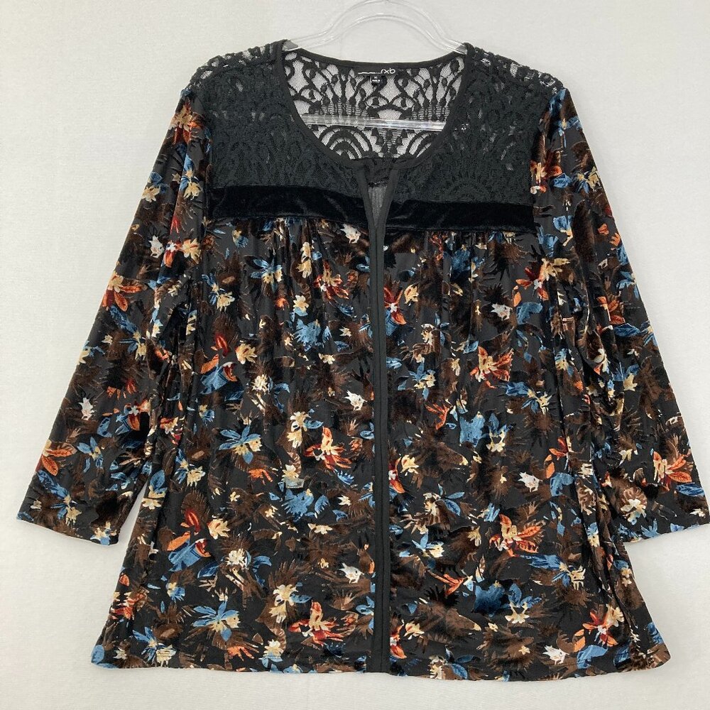 Rxb‎ size XL Dark Floral Velvet Lace Detail Stretch 3/4 Sleeve Blouse Feminine